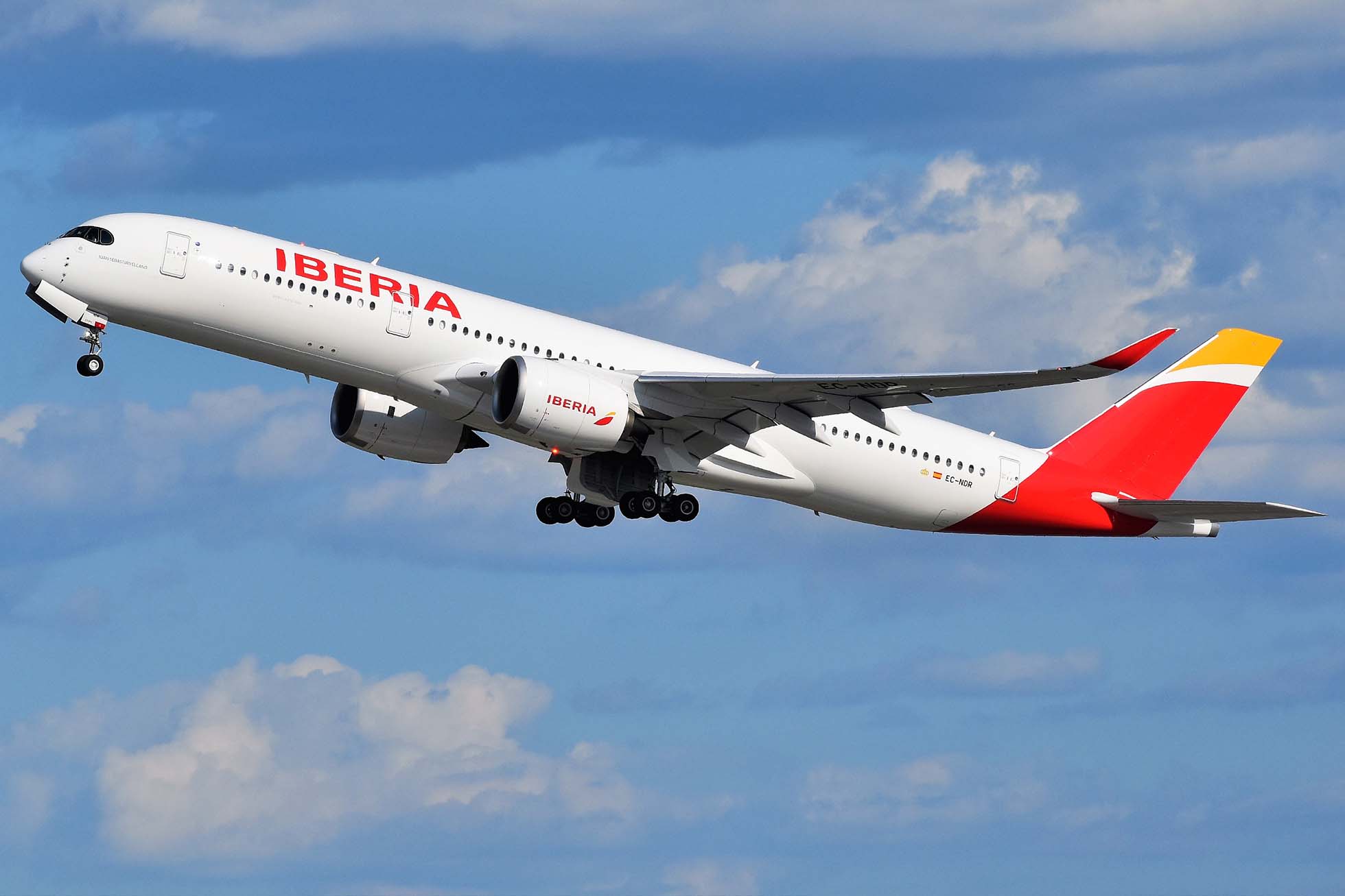 Iberia pretende hacerse con el 100% de Air Europa en 18 meses